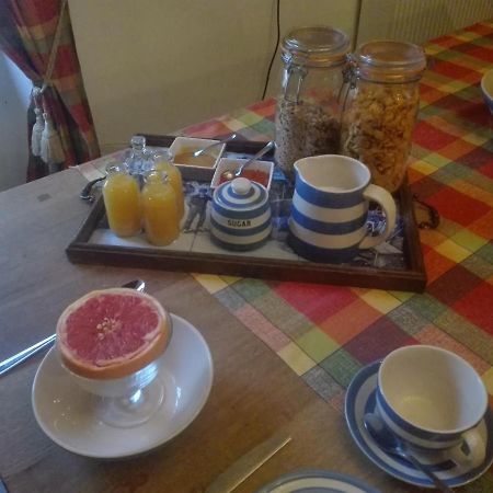 L'Esquilon Chambre D'Hote Bed & Breakfast Thiat ภายนอก รูปภาพ